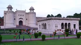 A Guide to lahore fort pakistan ( lahore ka kila )